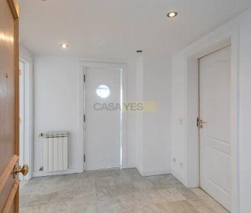 Apartment T3 in Carcavelos e Parede, Cascais - Photo 5