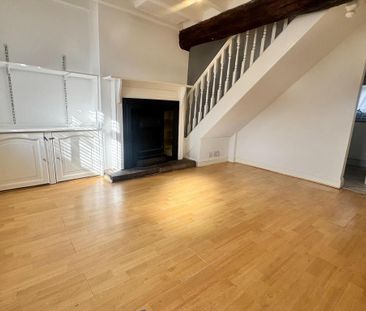 2 bedroom terraced house to rent - Photo 2