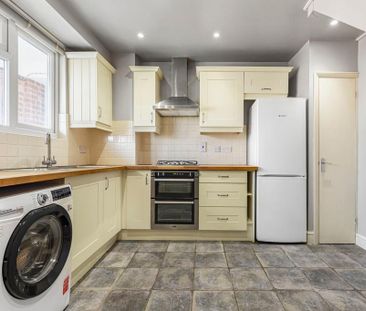 3 bedroom maisonette to rent - Photo 6