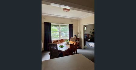 Perfect Family Home - Photo 3