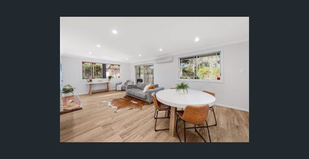 Modern 2 Bedroom 2 Bathroom Villa in Picnic Point - Photo 1