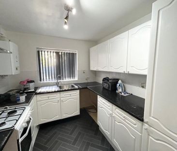 2 bedroom detached bungalow to rent - Photo 4