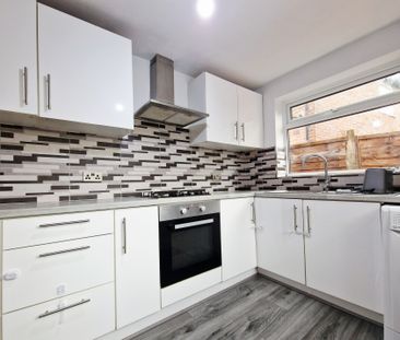 Leslie Avenue, Thornton-Cleveleys - Photo 6