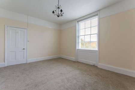 Evesham Road, Cheltenham, GL52 - Photo 3