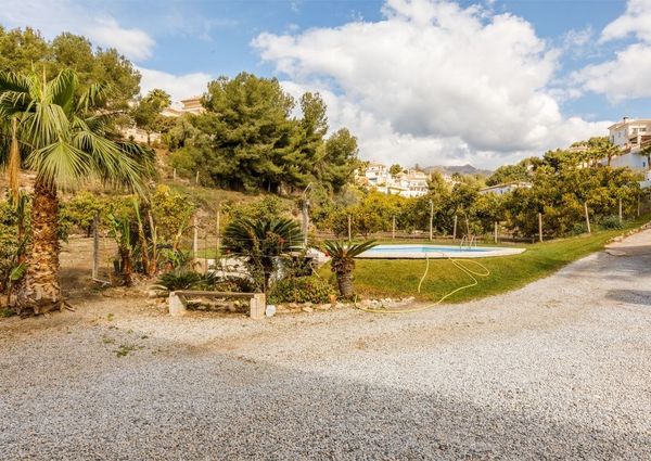 Avenida de Los Cipreses, Frigiliana, Andalusia 29789