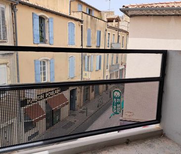 Location Appartement 3 pièces 67m² NIMES 30000 - Photo 4