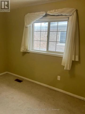 33 REVELSTOKE PLACE - Photo 5