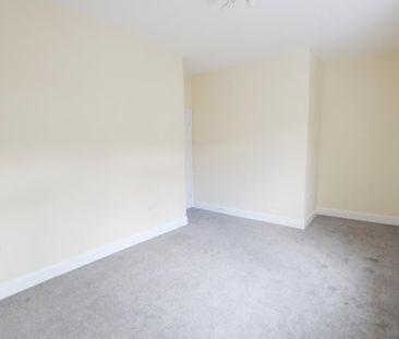 2 bedroom property to rent - Photo 5