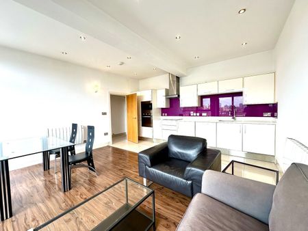 1 Bed Penthouse, Copperfield Road, E3 - Photo 4