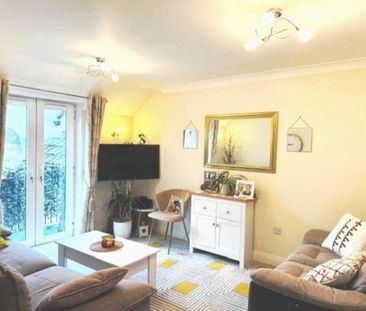 Moonstone Court, High Wycombe, HP12 - Photo 1