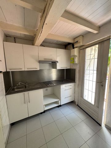 À louer : Appartement meublé 2 pièces au coeur de Carry le Rouet - Photo 2