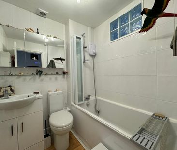 2 bedroom terraced house to rent - Photo 6