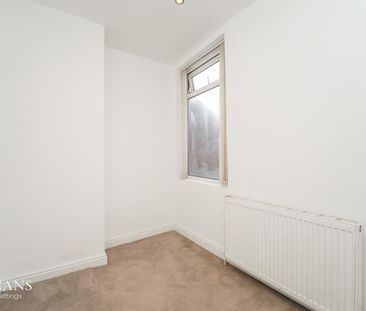 Milford Street, Salford - Photo 1