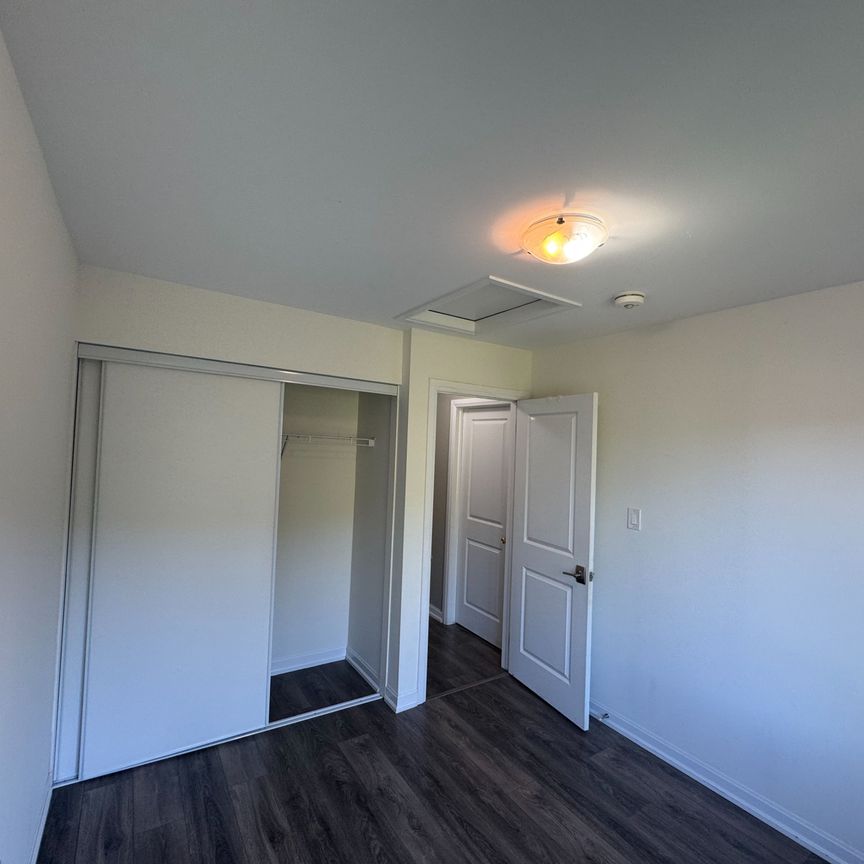 For Lease - 58 Heron Park Place, Toronto, Ontario - Photo 1