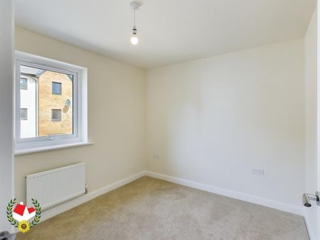 Luton Close, Yate, Bristol - Photo 4