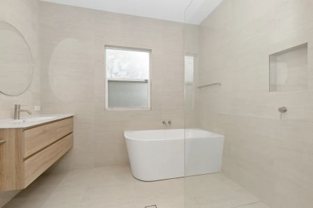 3 Bedroom Home - Photo 4