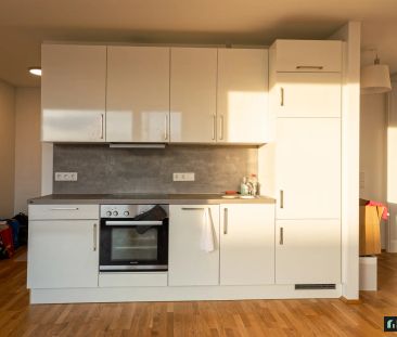 Traumhafte Dachgeschoßwohnung mit Terrasse in 1160 Wien – 3 Zimmer ... - Foto 3