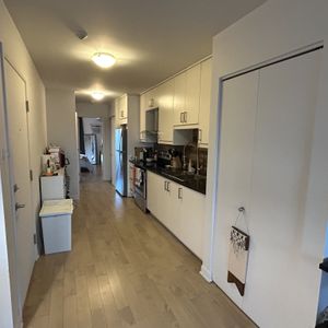 Appartement à Loué 3 1/2'' - Photo 3