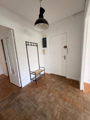 3 pièces - 70,55 m² - 3ème étage - Colocation non autorisée - Photo 3