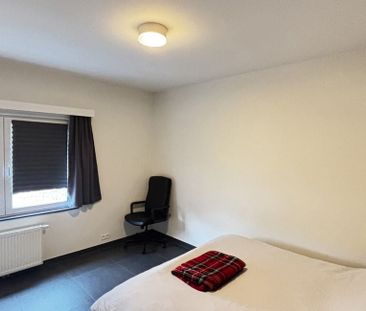 Appartement te huur in Sint-Lambrechts-Woluwe voor € 1.500 met 2 sl... - Photo 5