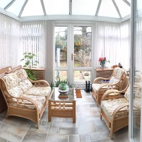 4 bedroom detached house to rent - Photo 1