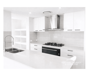 Family‑Friendly Home with Peaceful Park Outlook & Multiple Living A... - Photo 5