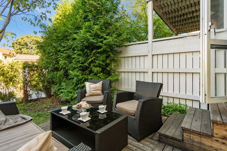 Århusgatan, Kista - Photo 3