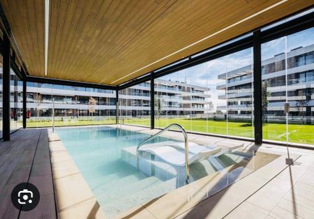 Calle Camino de los Jardines, Alcobendas, Community of Madrid 28109 - Photo 2