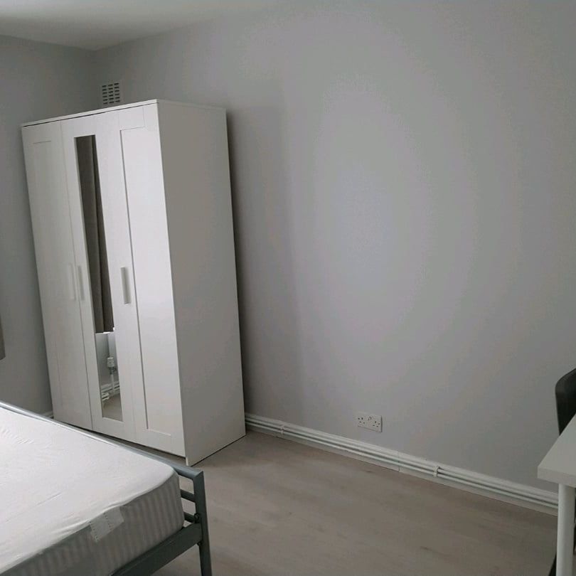 Room in a Shared Flat, Boreman House, SE10 - Photo 1