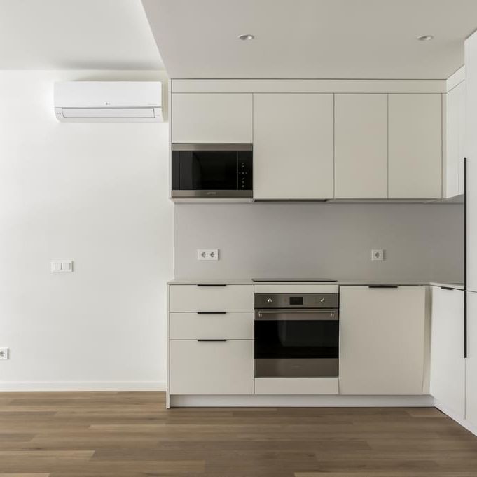 2 Bedroom Apartment with parking, Miraflores, Oeiras - Photo 1