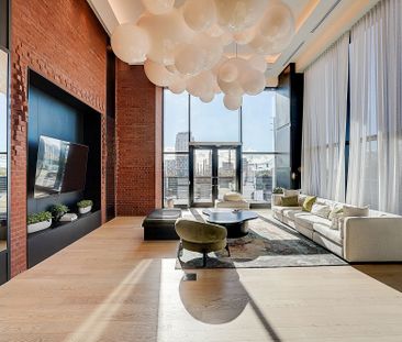 For Lease - 3200 William Coltson Avenue Unit# 724, Oakville, Ontario - Photo 3