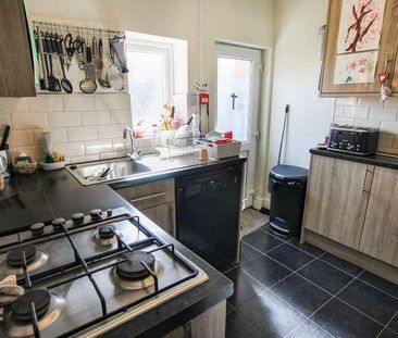 St. Albans Road, St. Annes, FY8 - Photo 3