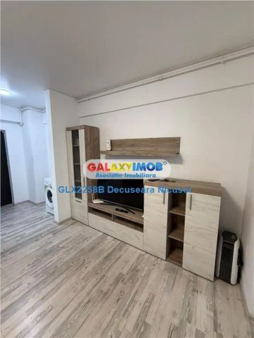 Garsoniera Militari Residence mobilata utilata 300 euro - Photo 2