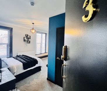 BEDROOM 6 – LARGE DOUBLE WITH ENSUITE - Photo 4