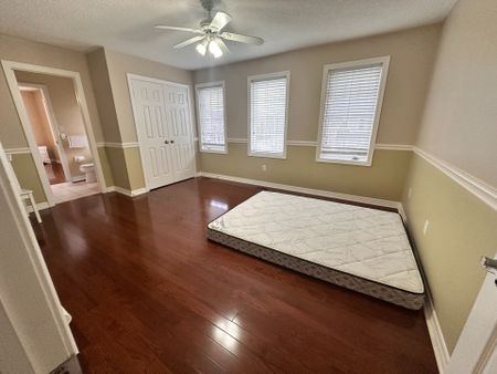 For Lease - 2225 Canonridge Circle, Oakville, Ontario - Photo 4