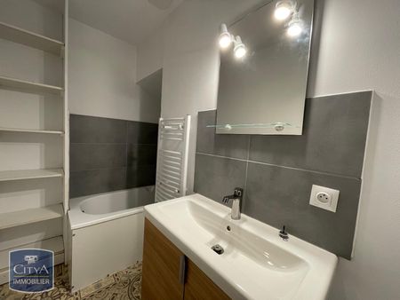 Location Appartement 3 pièces 45m² CHATEAU THIERRY 02400 - Photo 3