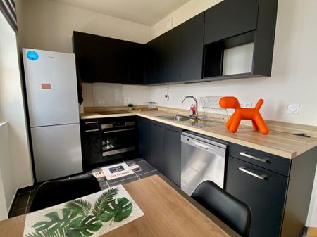 Location Appartement 2 pièces 49m² CHAMALIERES 63400 - Photo 4