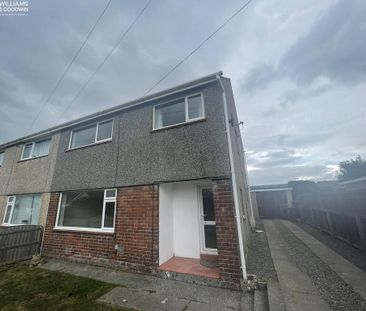 3 bedroom semi-detached house to rent - Photo 3