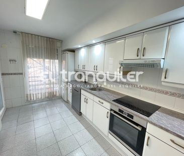 Dúplex de alquiler en Calle San Sebastián, Casco Antiguo - Photo 5