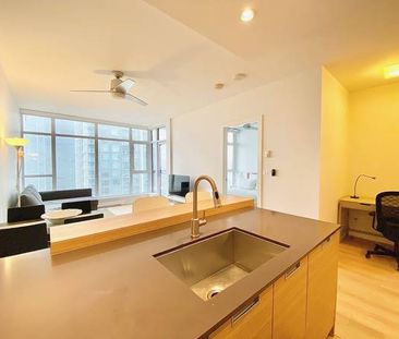 Burnaby Station Square One Bedroom suite + DEN in excellent location!! - Photo 4