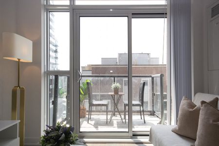 For Lease - 38 Honeycrisp Crescent Unit# 308, Vaughan, Ontario - Photo 4