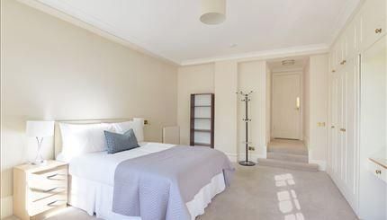 5 bedroom apartment to rent - Photo 4