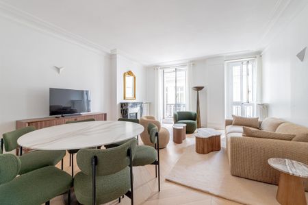 Appartement à louer Avenue de l'Opéra, Paris 1er - Photo 2