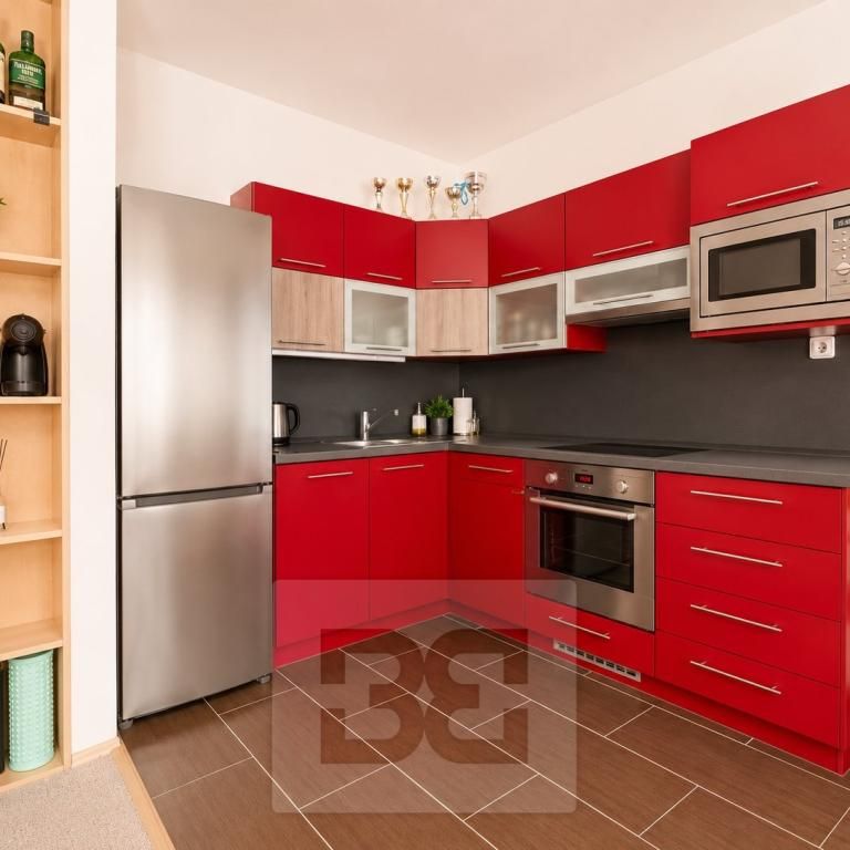 Pronájem bytu 1+kk 40 m2 - Фото 1