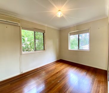 3 Woodville Place, Annerley QLD 4103 - House For Rent | Domain - Photo 5