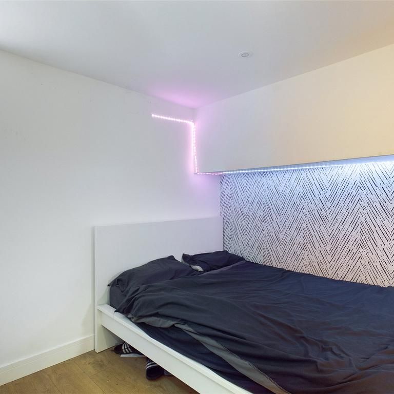 1 bedroom property to rent - Photo 1
