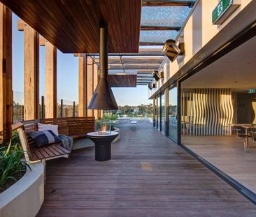 MODERN APARTMENT WITH RESORT STYLE LIVING - Photo 3