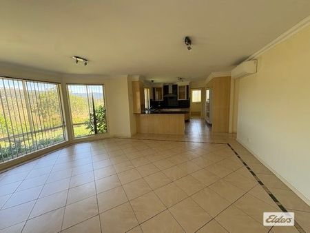 Large Candelo Home - Photo 3