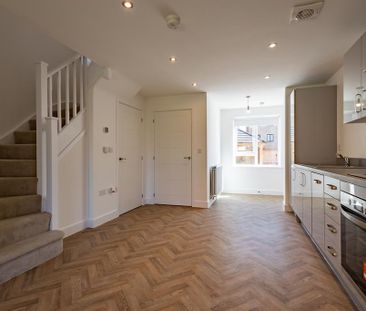 2 bedroom end of terrace house to rent - Photo 6