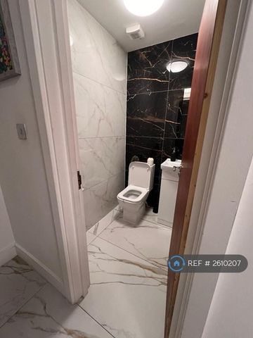 3 bedroom bungalow to rent - Photo 4